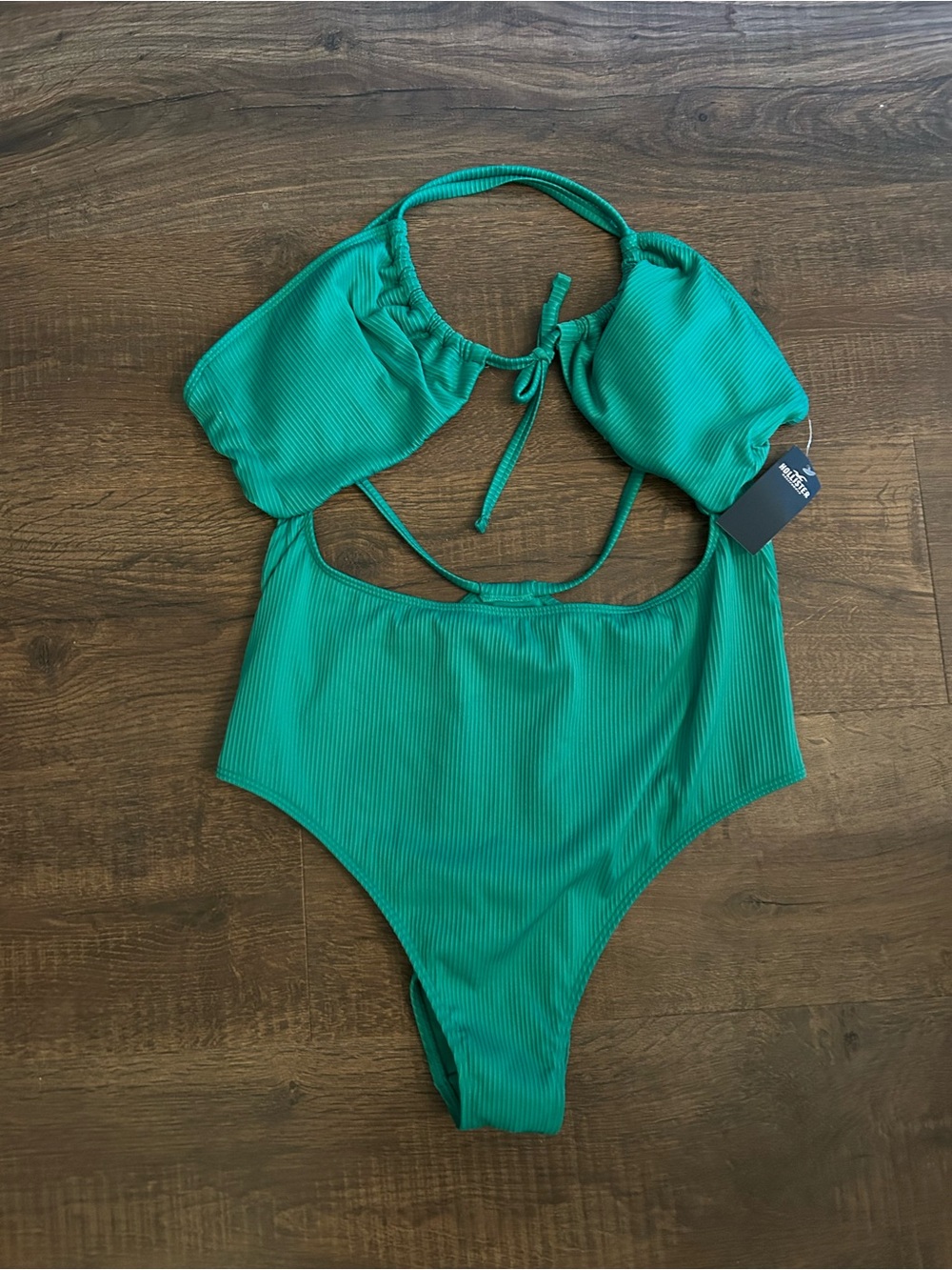 NWT Hollister Bright Green Swimwear Tag XL